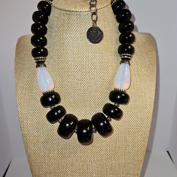 Masha Archer Jewelry - Vintage Masha Archer Opelite Necklace